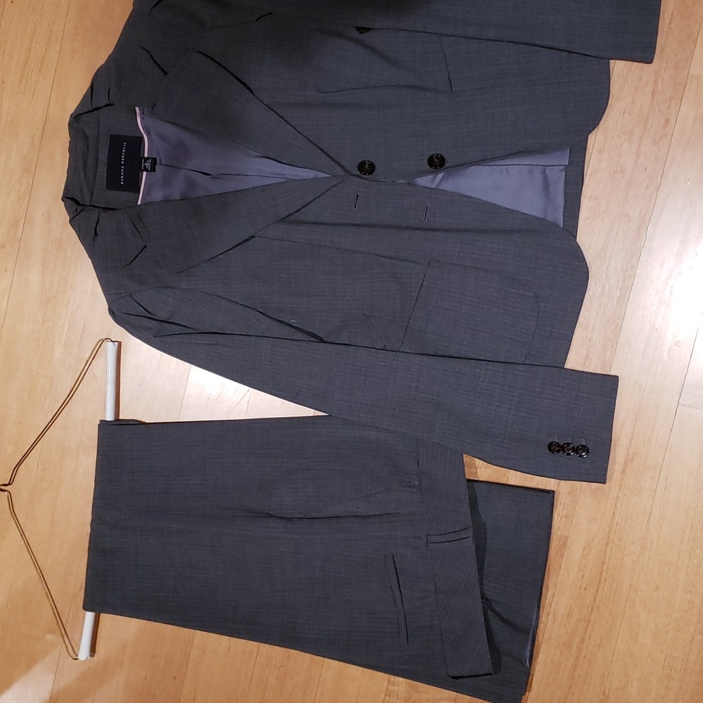 Banana Republic Gray Pinstripe Blazer & Pants Suit